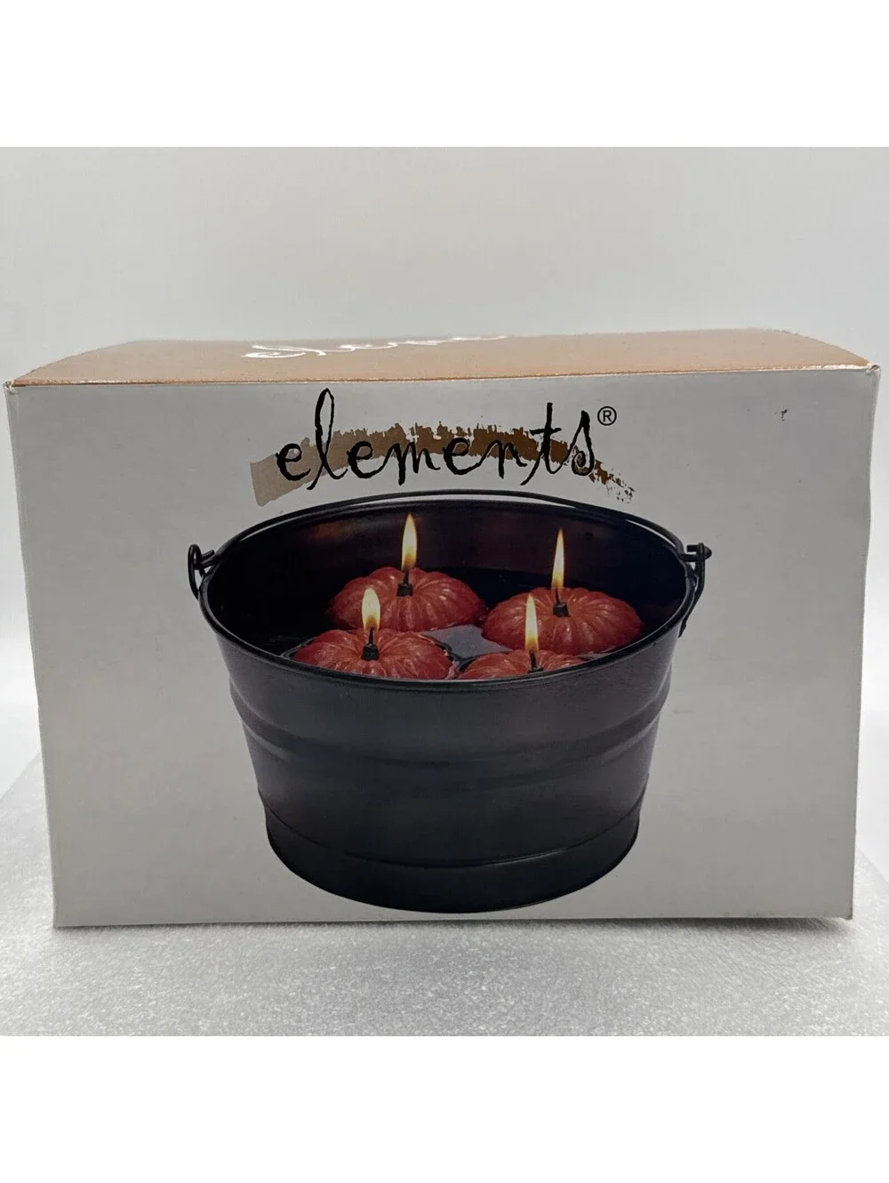 1999 Elements Halloween Fall Metal Tub Floating 4 Pumpkin Candles 9.5x5.5” Party